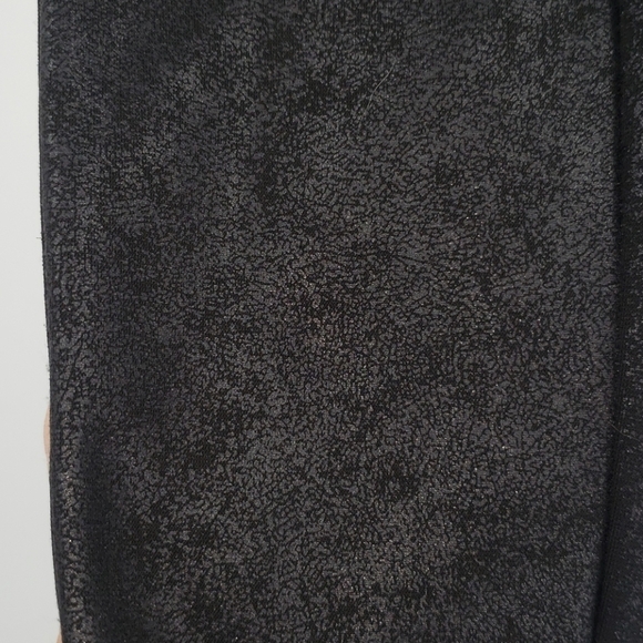 Assets Red Hot Label by Spanx Leggings - Picture 3 of 9